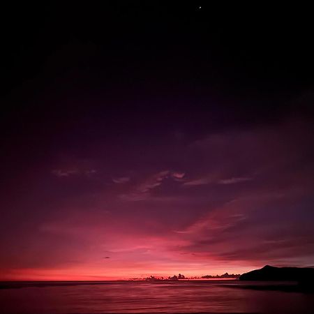 Mama Nings Beach Hotel Sekongkang ภายนอก รูปภาพ