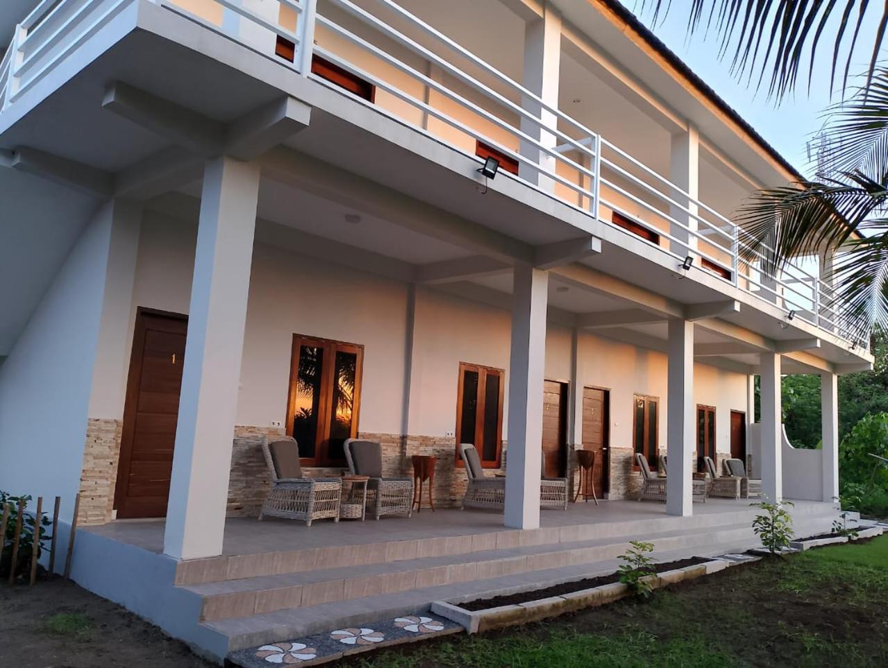Mama Nings Beach Hotel Sekongkang ภายนอก รูปภาพ